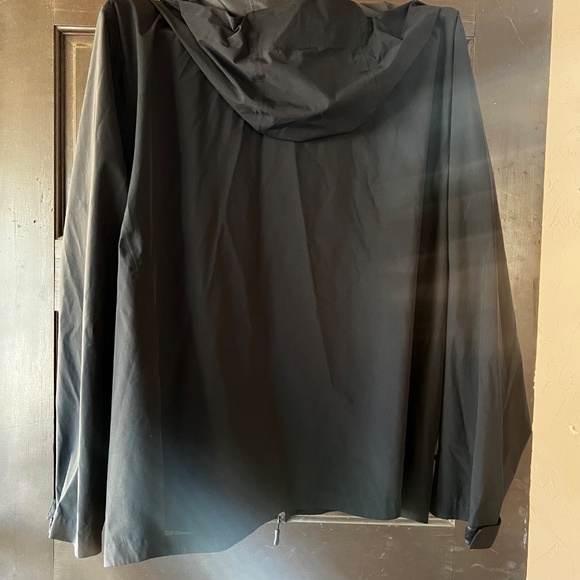 32 Degrees Cool Rain and Wind Breaker M - Picture 2 of 4